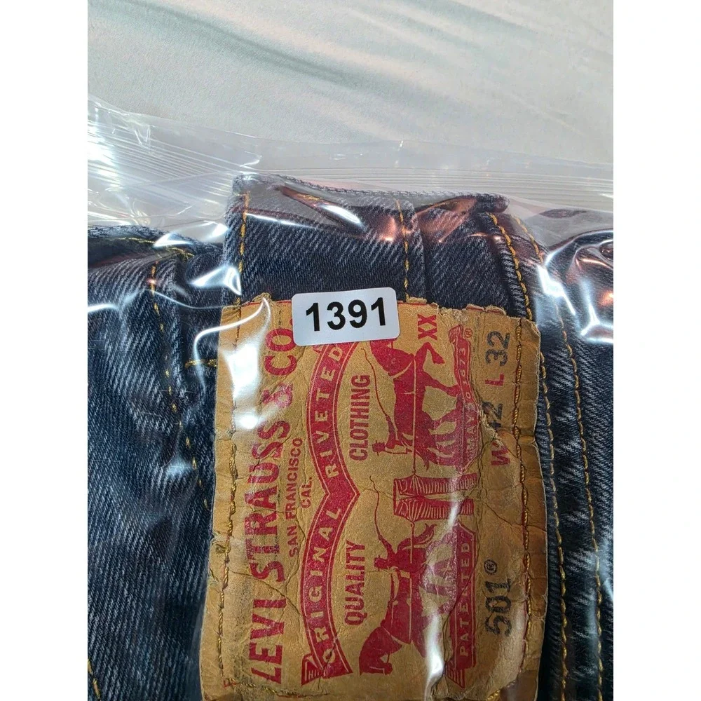 Levis 501 Original Fit Mens Blue Denim Straight Leg Button Fly Jeans 42x32